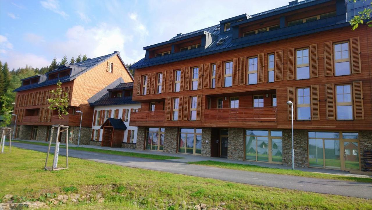 Apartman Horni Misecky - Luxusni Ubytovani Pro Dve Rodiny S Detmi Екстериор снимка