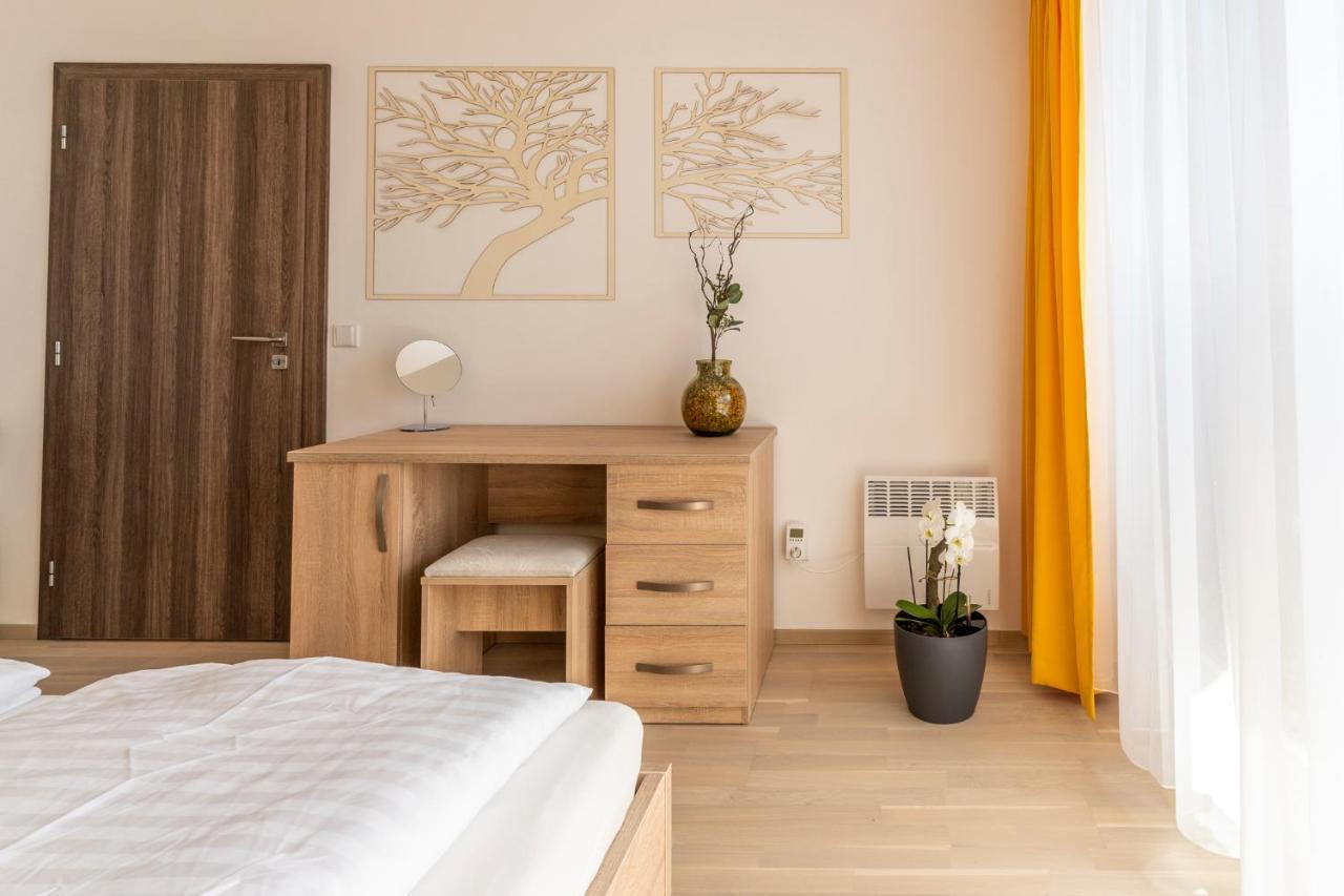 Apartman Horni Misecky - Luxusni Ubytovani Pro Dve Rodiny S Detmi Екстериор снимка